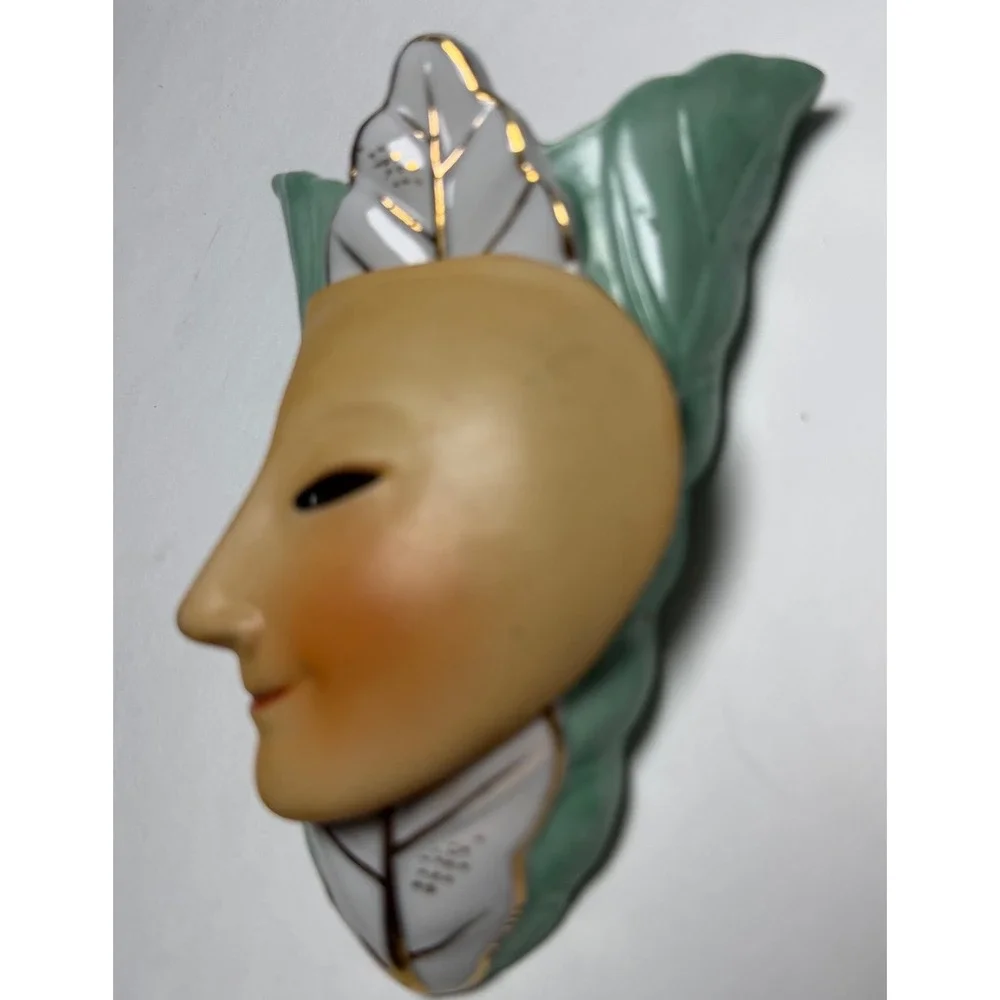 VTG Nippon Yoko Boeki Mask Porcelain Wall Pocket Japan MCM Theater Art Deco